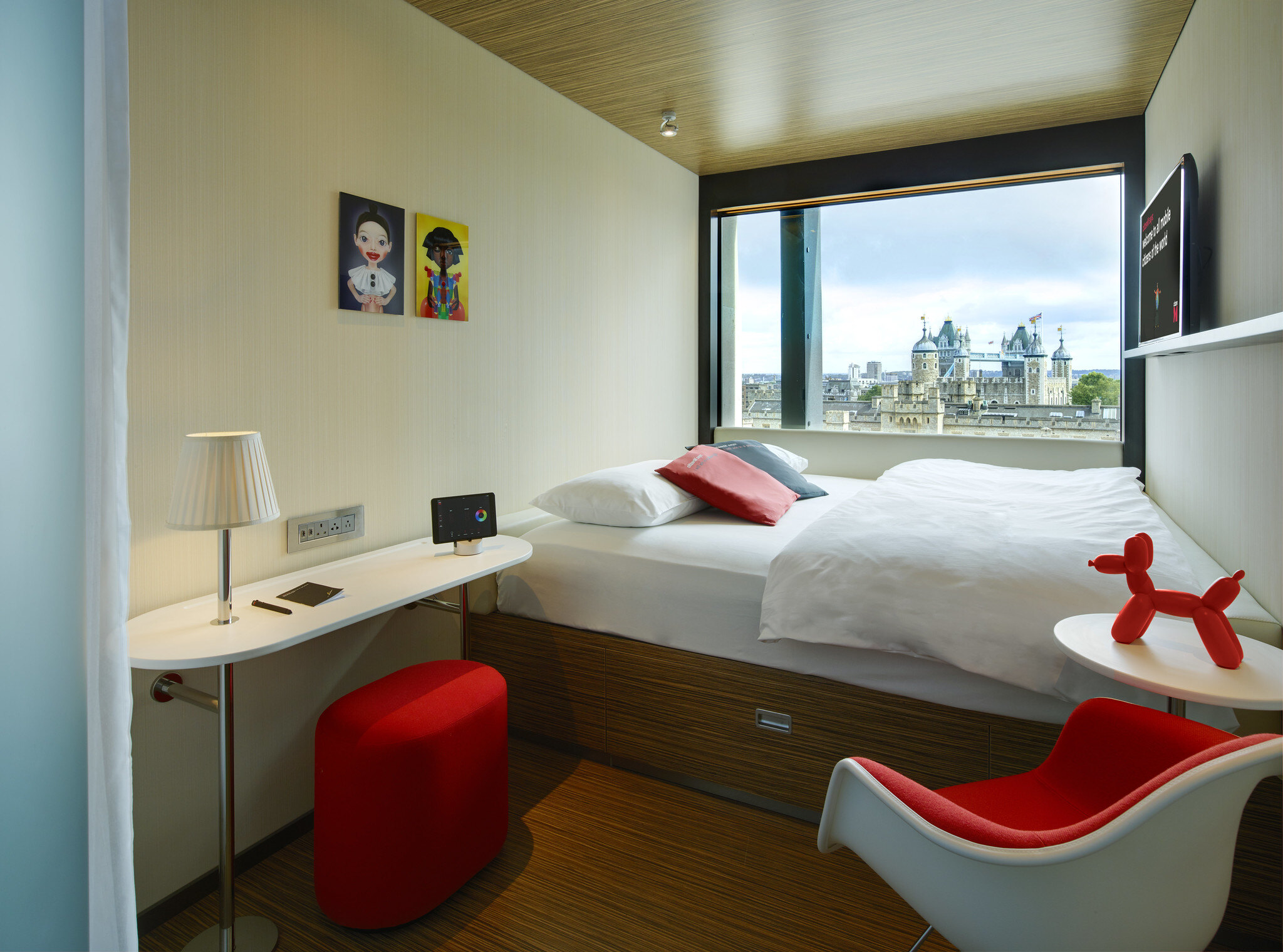 citizenM, Tower of London, UK